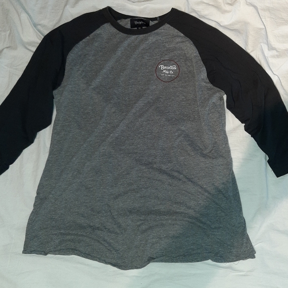 Mens shirts - Picture 2 of 4